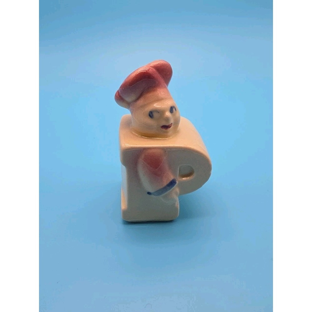 Vintage Shawnee "P" Pepper Shaker Chef Porcelain